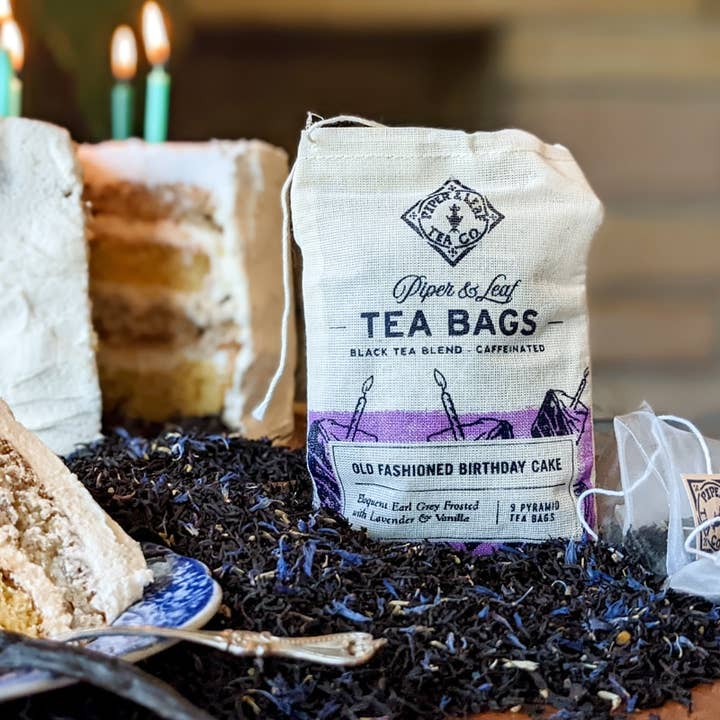 Gâteau d'anniversaire à l'ancienne - 9 sachets de thé pour la vente par Piper & Leaf Artisan Tea Co