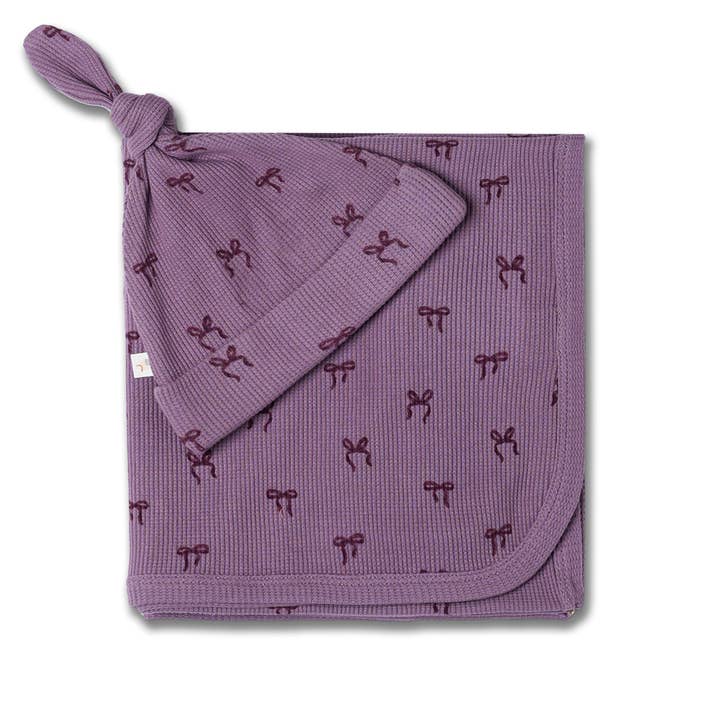 Organic Swaddle Blanket & Hat Set - Bows for wholesale by Makemake Organics