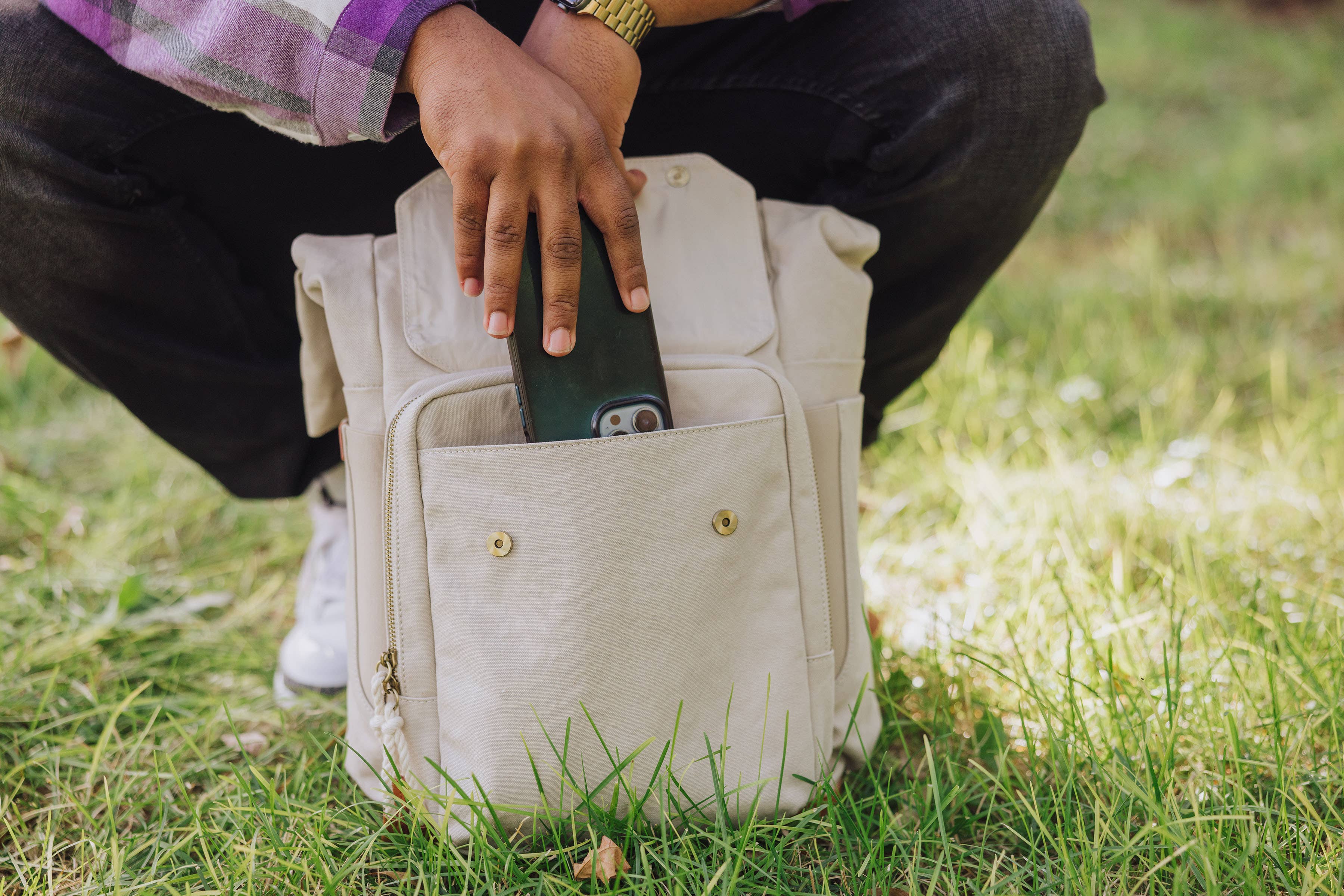 Picnic Time Family of Brands - Wholesale Cooler/Cooler Bag - Carmel Roll Top Picnic Backpack Cooler with Components11