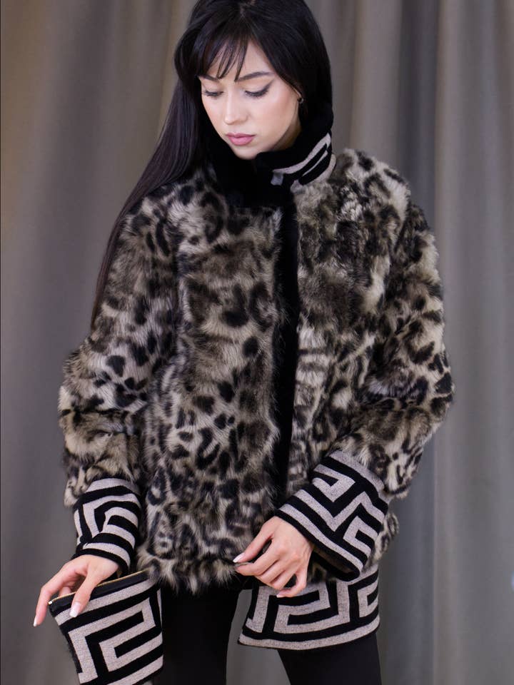 Veste en shearling, tissu et maille, pour la vente par Marester