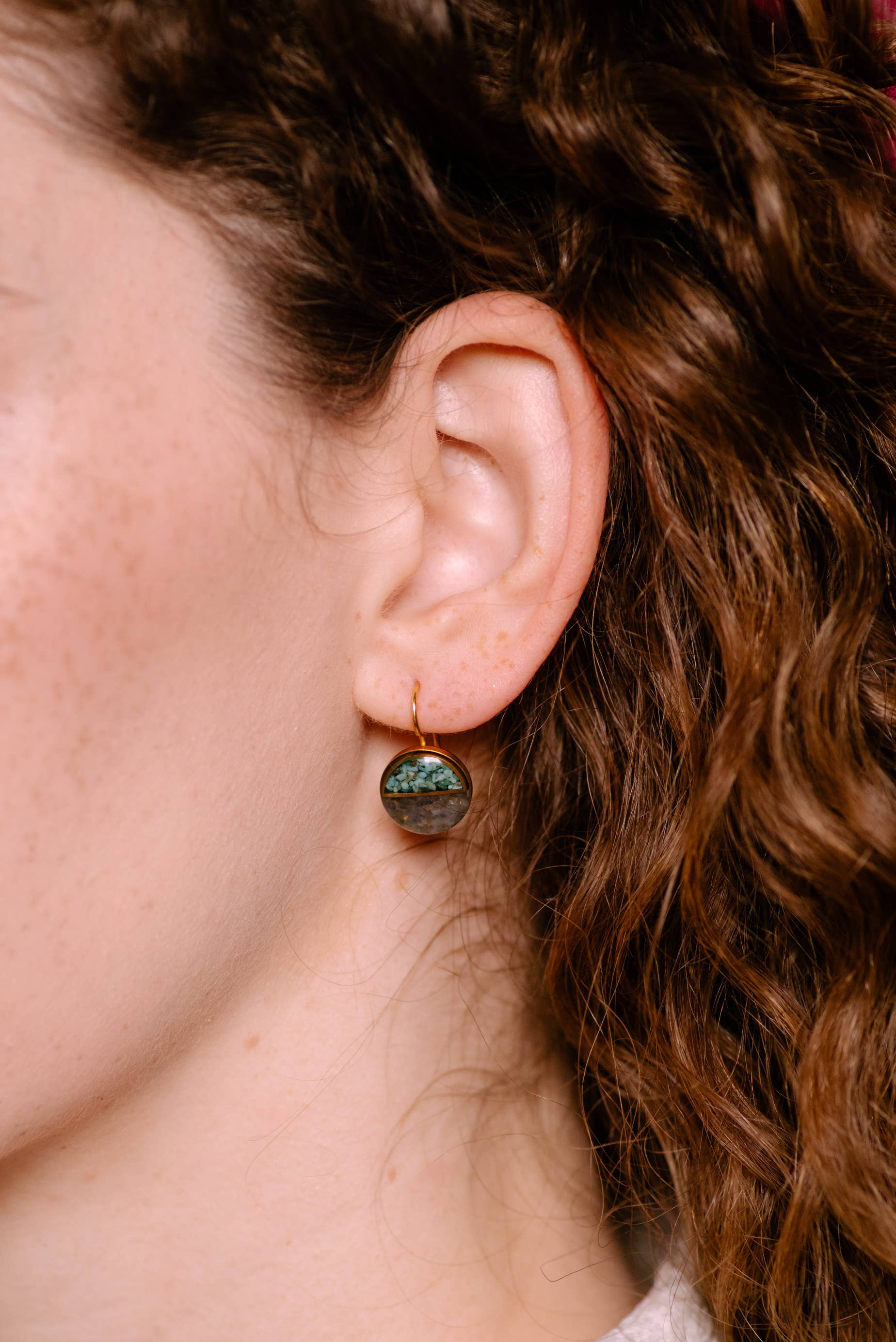 Cameoko - Wholesale Dangle Earrings - Crushed Gemstone Horizon Earrings2