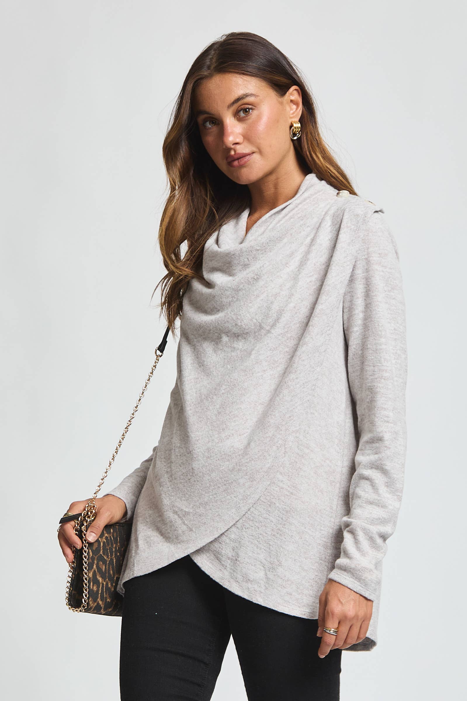 Dear Scarlett – wholesale Kofta - Dam – 2-i-1 Mjuk Tröja/Kofta med Flera Användningsområden11