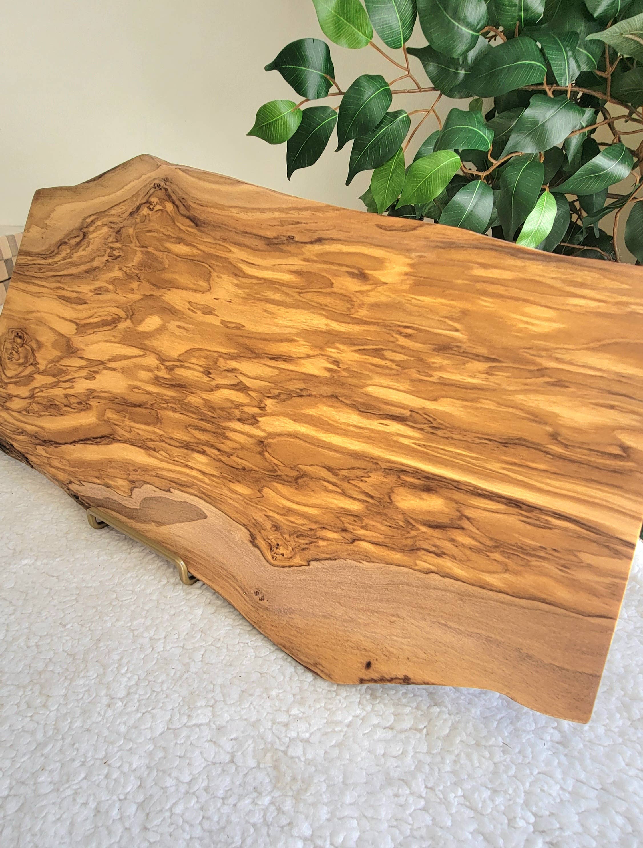 Karmic Creations - Wholesale Cheese Board - Large 18" x 0.8" Live Edge Olive Wood Cheeseboard1