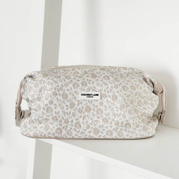 Coconut Lane – wholesale Make-up/cosmetic bag – Magic Lifestyle Pouch - Garden Meadow6