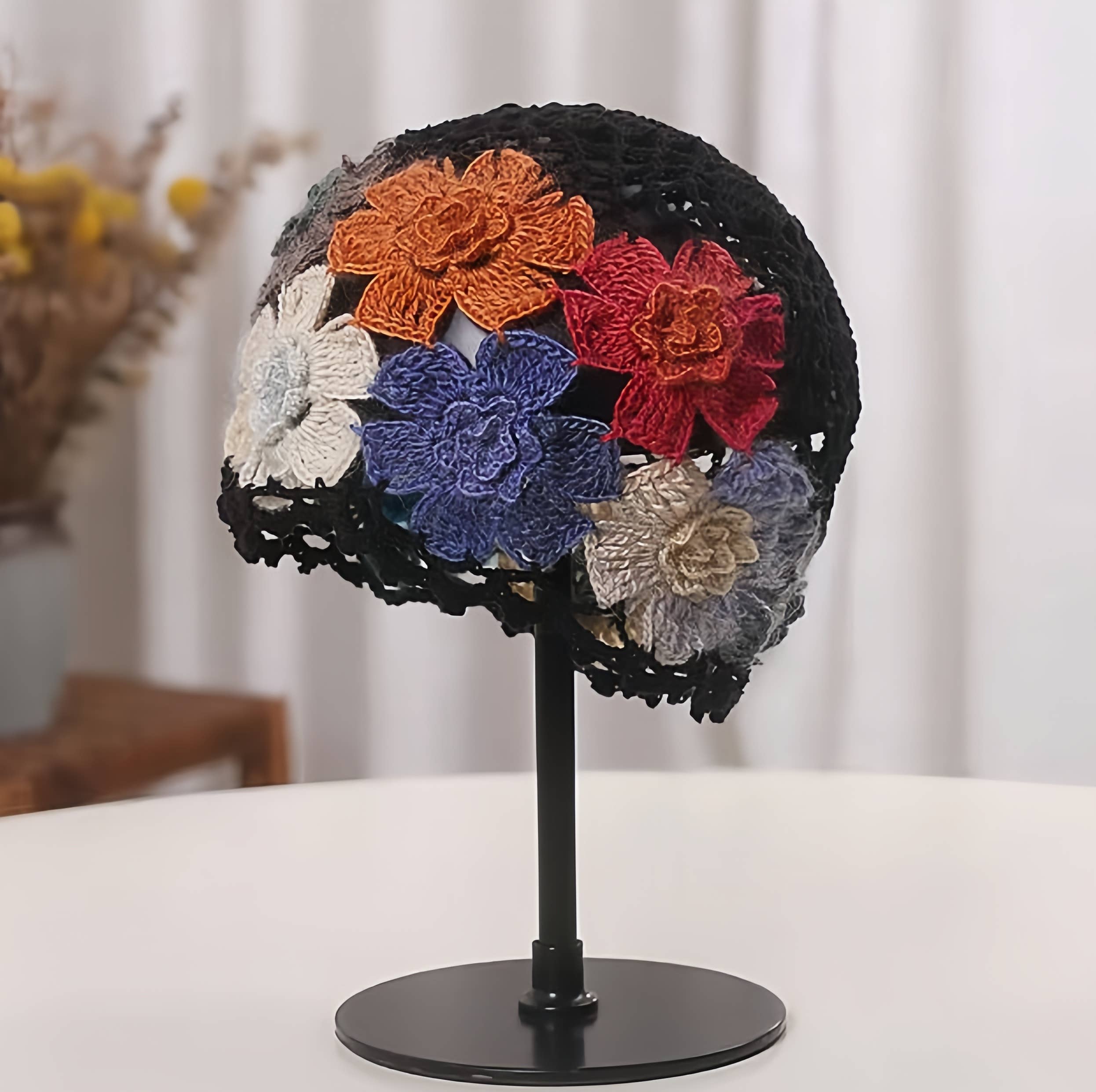 JC Sunny Fashion – Engroshandel Beanie - Dame –  Farverig 3D Vintage udhulet Boho blomsterhæklet hue  1