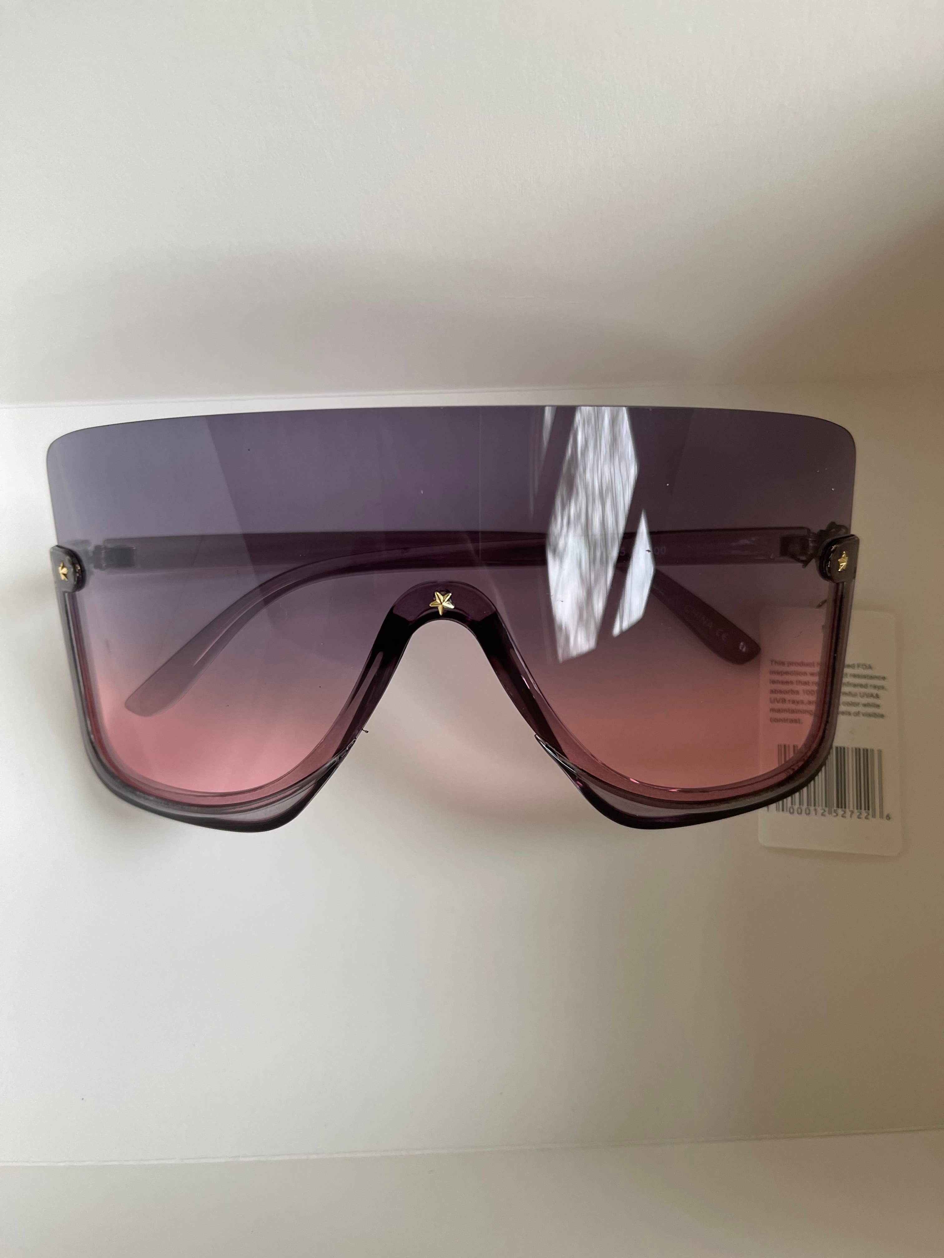The Shade Valley - Wholesale Sunglasses - Women's - No Pics Please 📸1