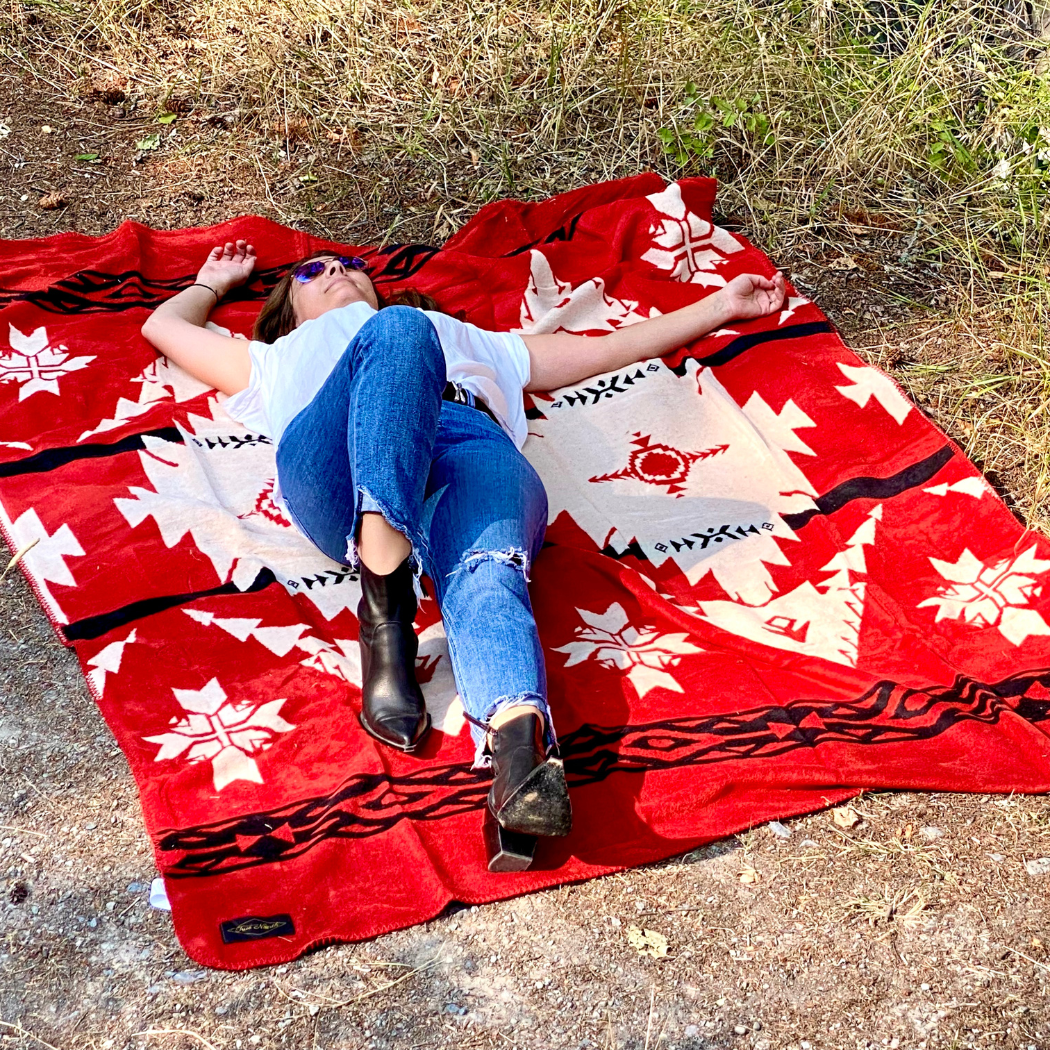 Follow Your True North - Wholesale Throw Blanket - Bighorn Blanket4