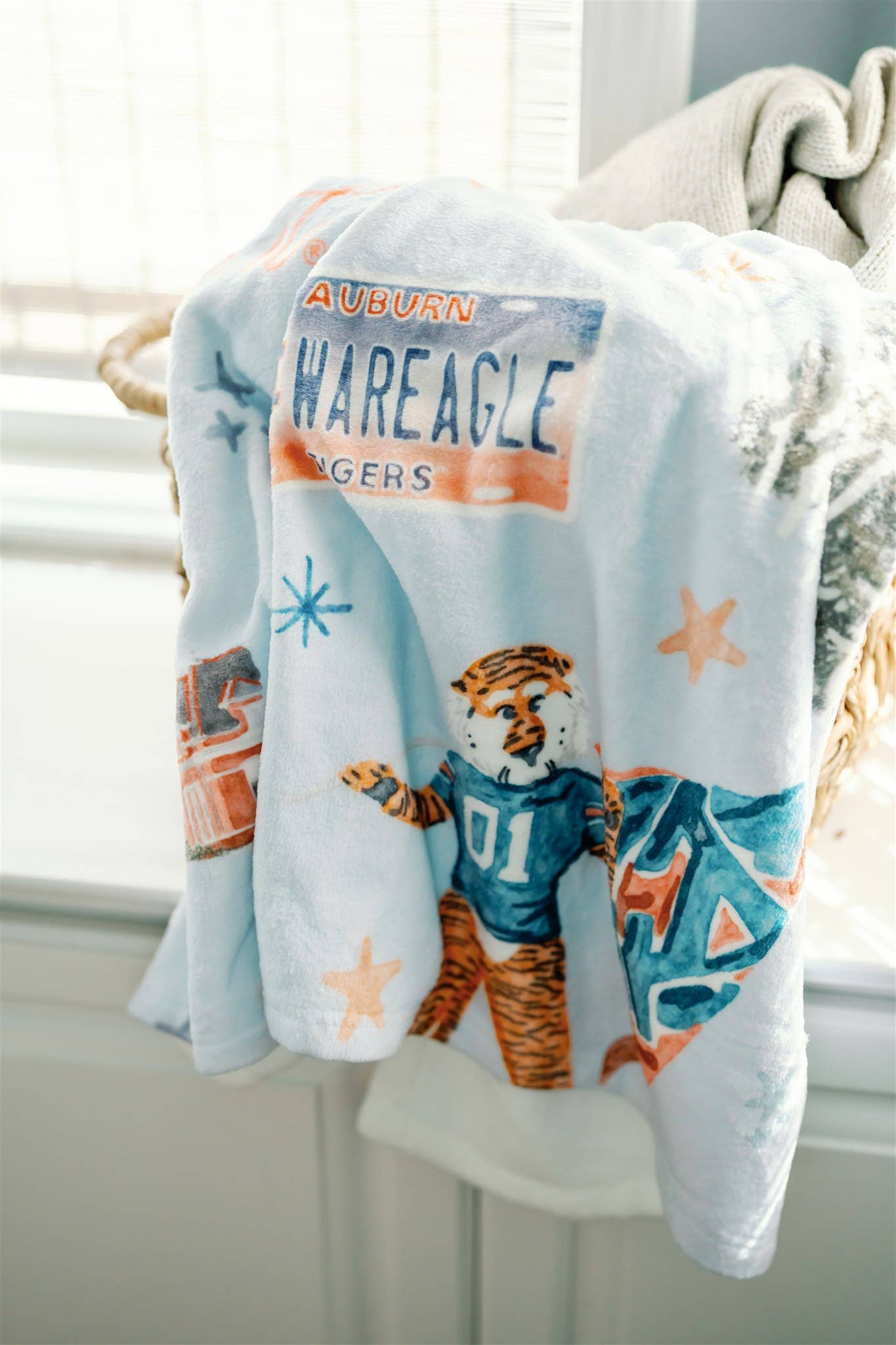 Gracefully Made Art - Wholesale Throw Blanket - Auburn University Flannel Fleece Blanket8