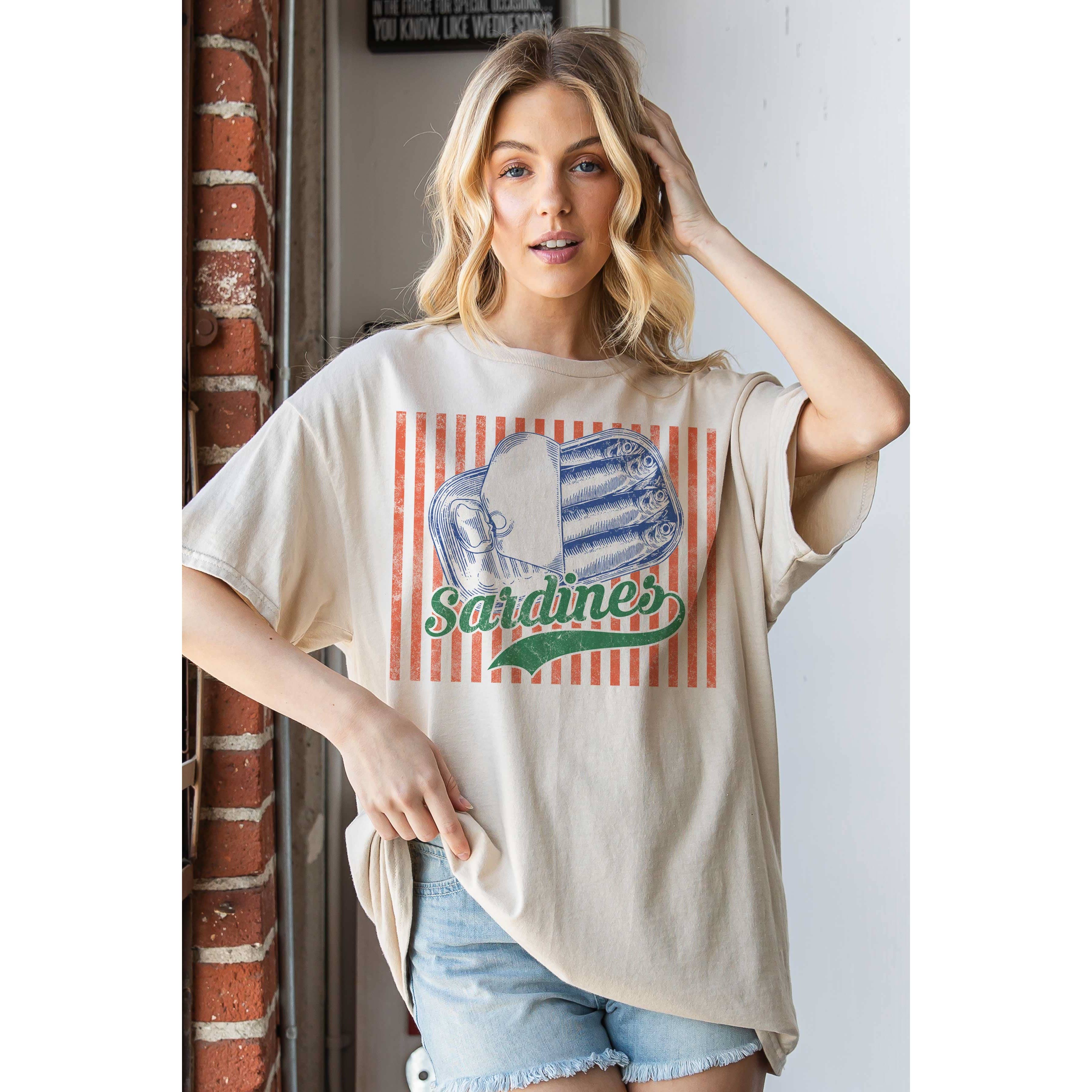 BLUME & CO. – Engroshandel Grafisk t-shirt - Dame – SARDINES Oversized Grafisk T-shirt3