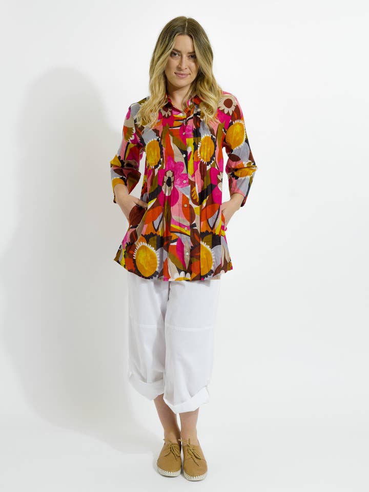 Mozaic by Euro Dreaming - Wholesale Buttoned-down shirt – Women's - Maroochy Collared Shirt in Bold Floral