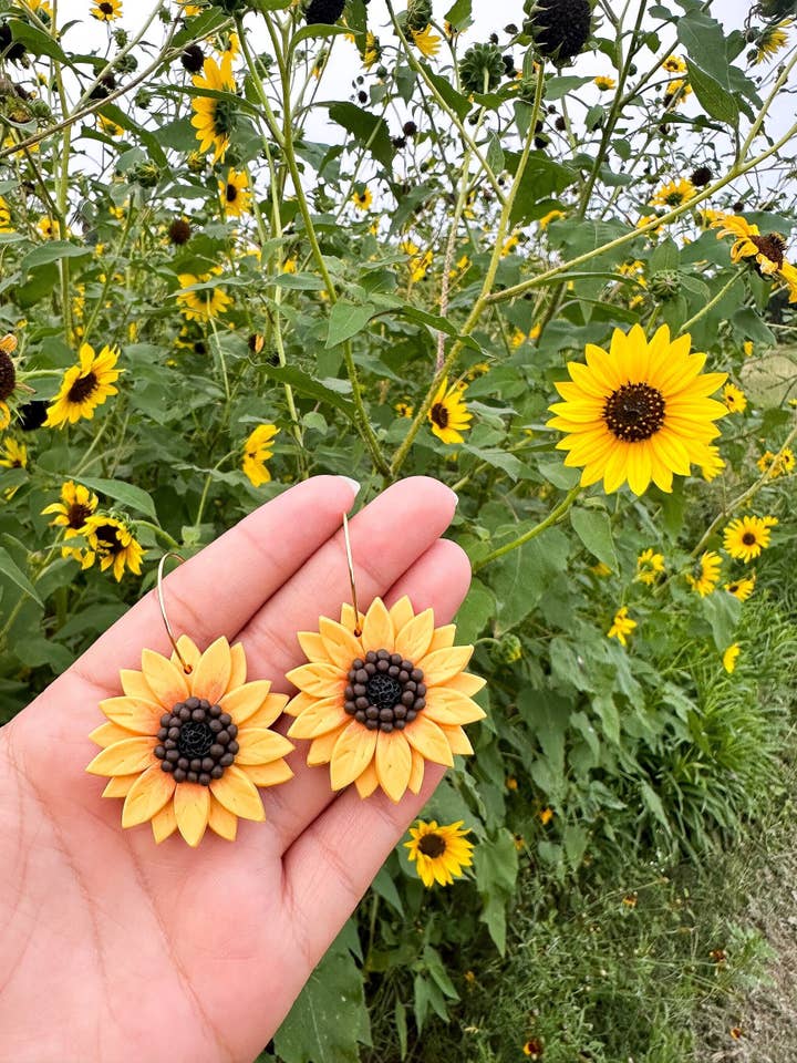 Summer Sunflower Hoops for wholesale by Las Mamukis
