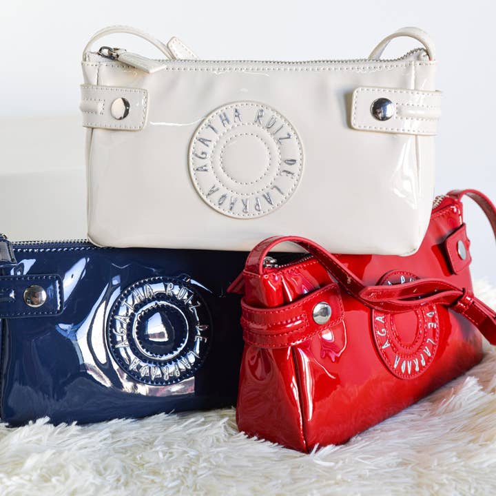 Agatha Ruiz De La Prada - Bolsos – wholesale Axelväska - Dam – Mini axelremsväska lackläder logotyp Agatha Ruiz de la Prada Beige