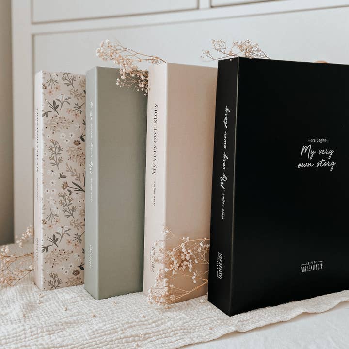 Le Petit Tableau Noir – Großhandel Erinnerungsbuch – Kind & Baby – Babybuch - Blume (englisch)2