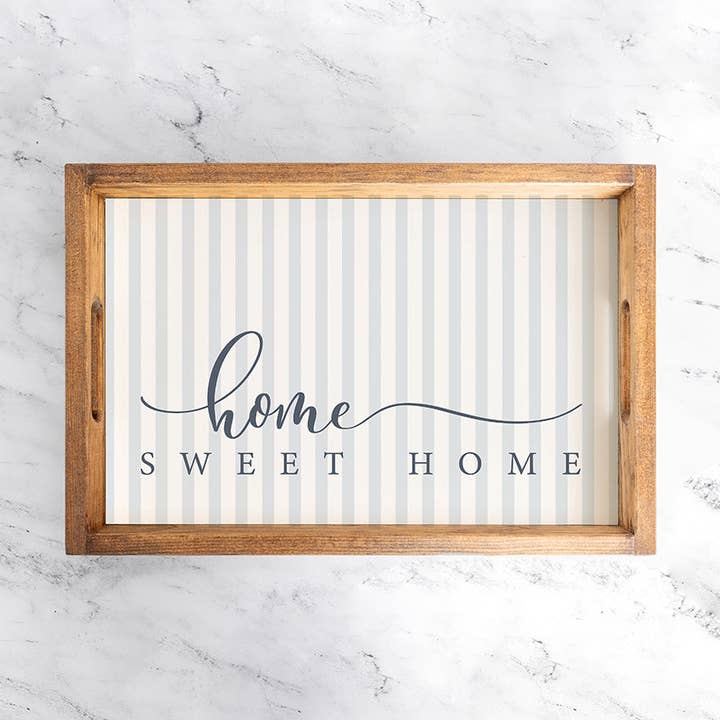 Plateau de service en bois Home Sweet Home à rayures bleues et blanches pour la vente par Rustic Marlin