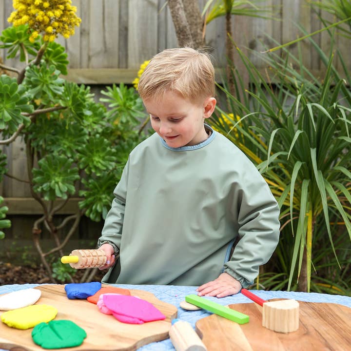 Tilda & Moo - Wholesale Bib - Baby - Pistachio Cream | Smock Bib2