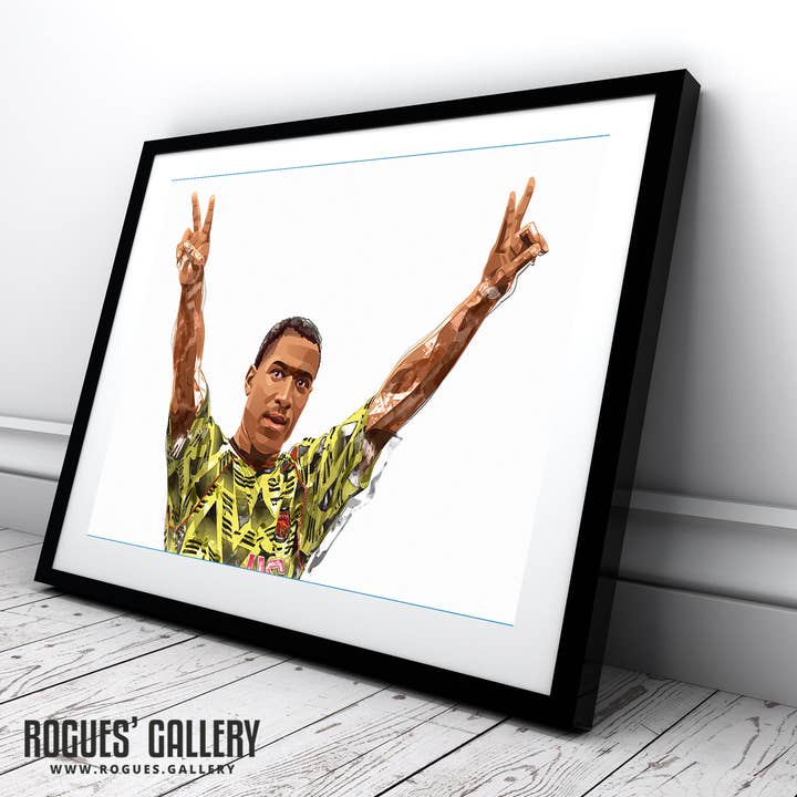 Rogues' Gallery – wholesale Art print – Kevin Campbell: Double V - Arsenal Star - A0, A1, A2 or A33