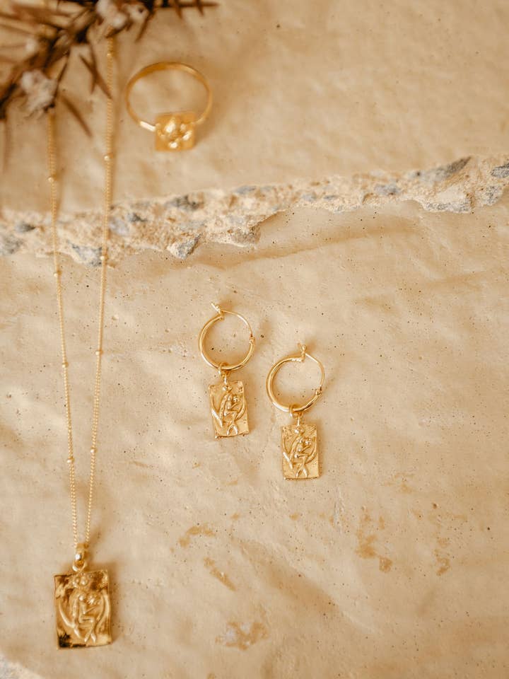 Boucles d'oreilles cancer pour la vente par Luna & Sol