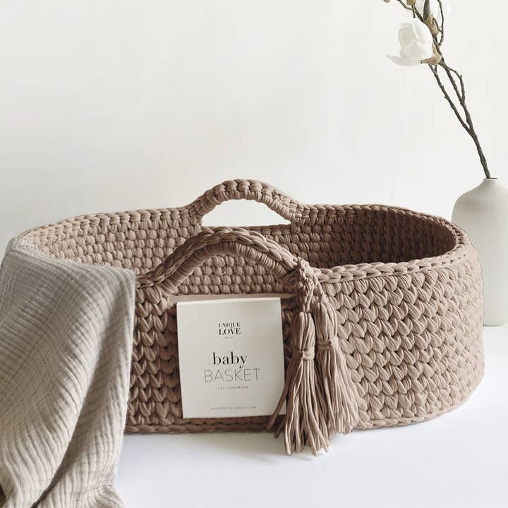 UNIQUE LOVE Design - Wholesale Bassinet - Baby - Baby basket | Warm taupe