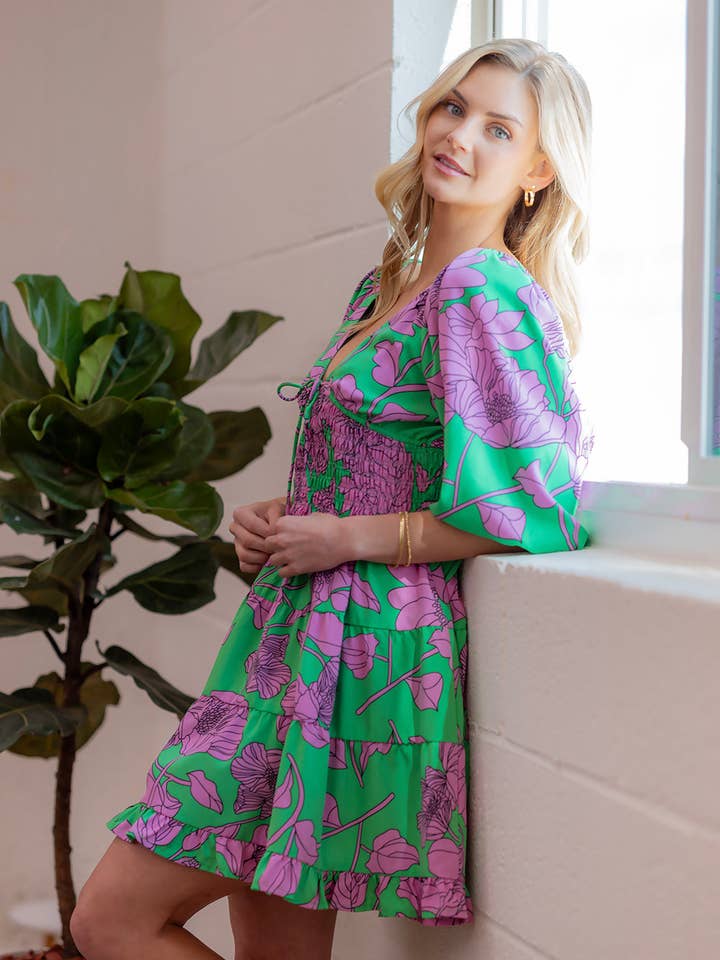 SD84162T-Miniklänning med ballongärm med blommönster för wholesale av Taelynn