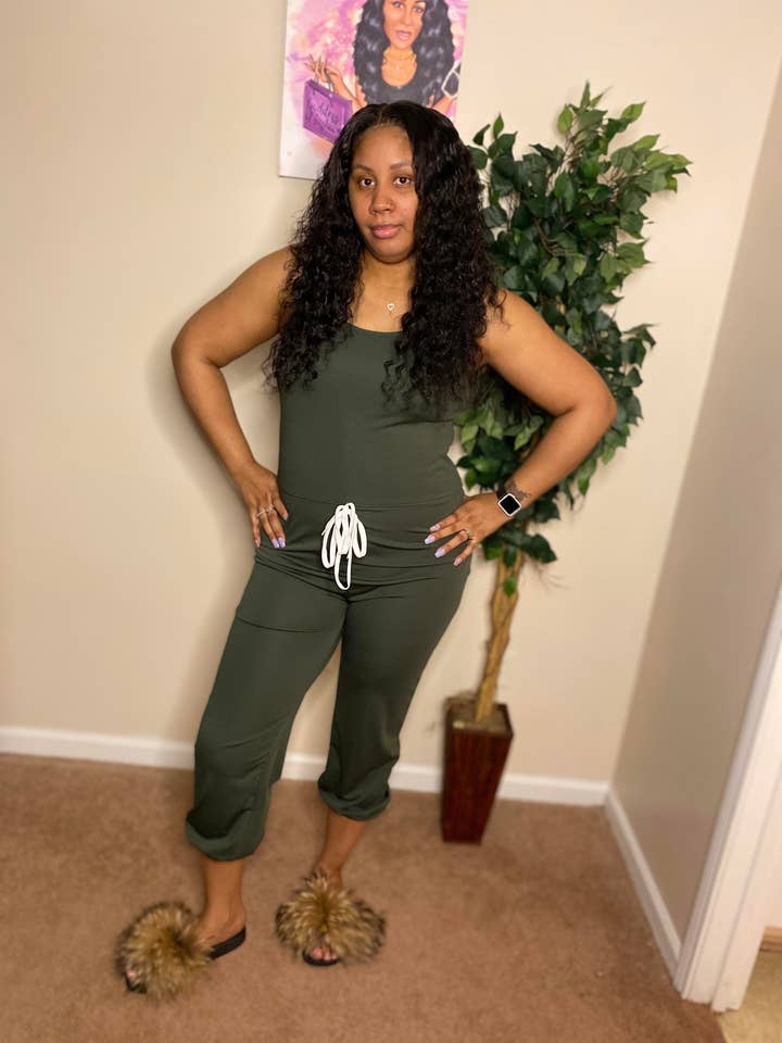 På Chill Romper for engroshandel hos Goddess of Fashion