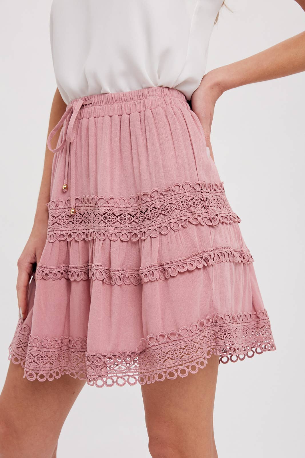 Bluivy – wholesale Skirt – Women’s – LACE TRIM MINI SKIRT25