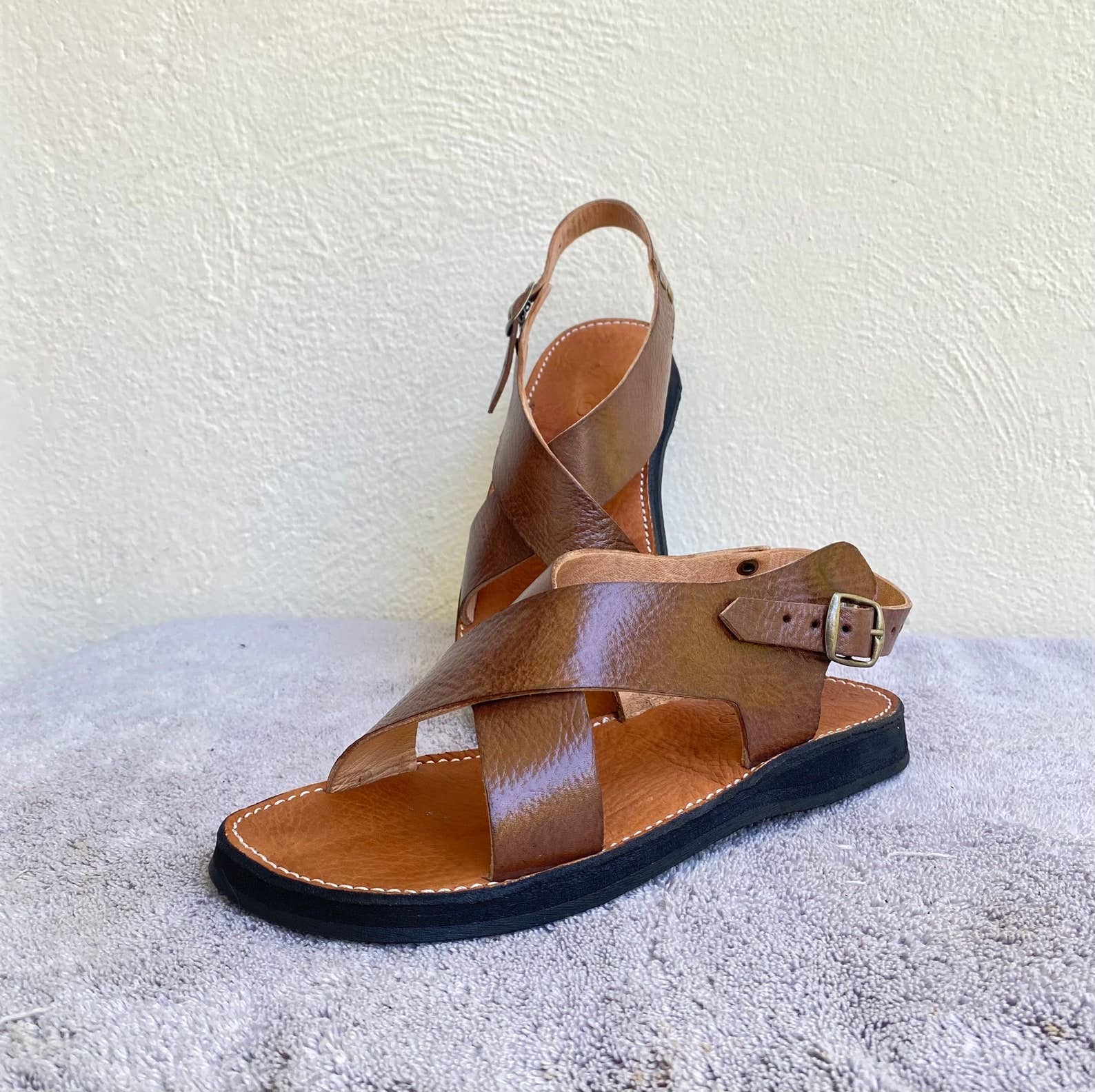 HandHappiness - Wholesale Sandals - Women's - Genuine leather sandal, Genuine leather thongs.4
