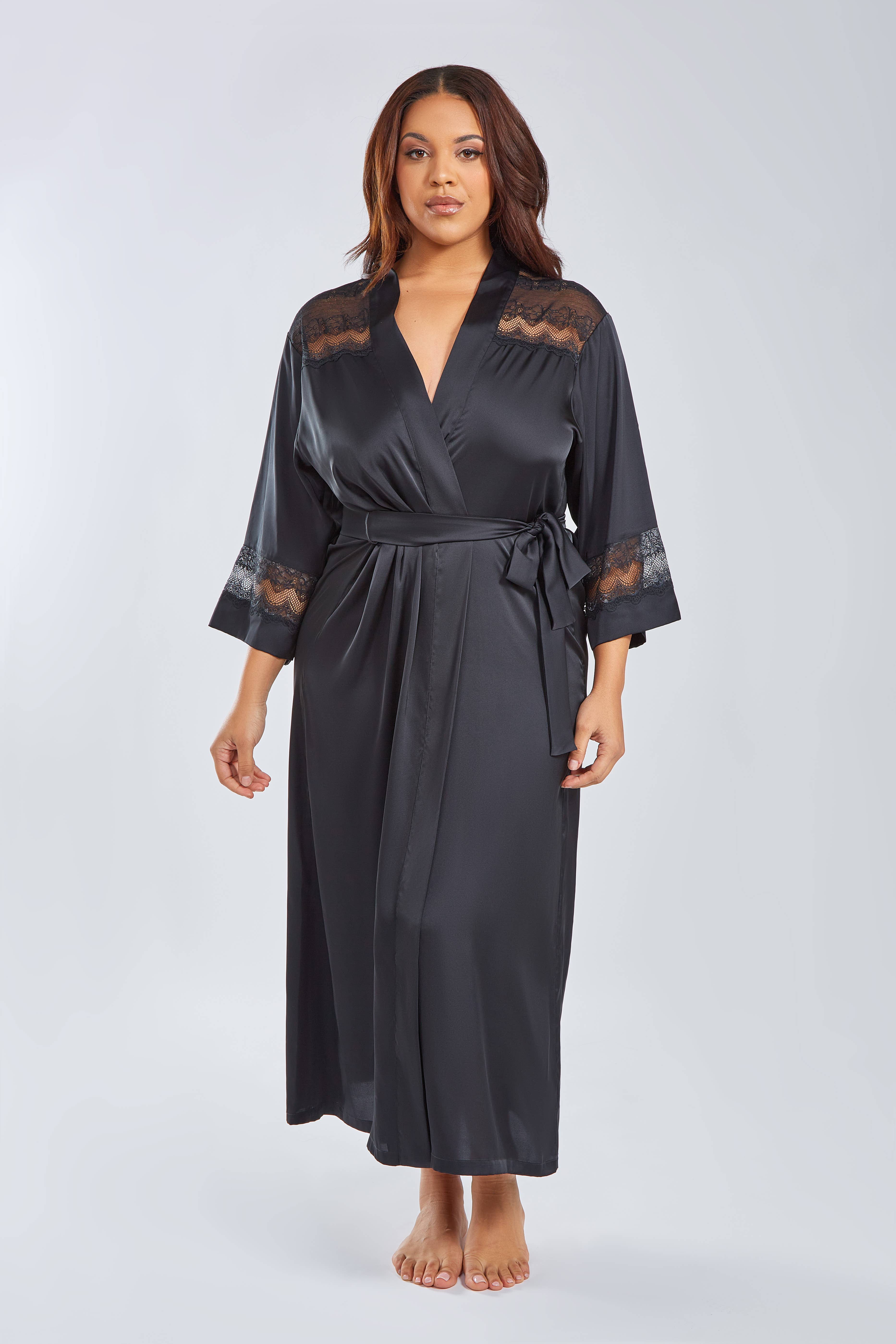 iCollection – wholesale Robe – Women's – Tess Plus Size Stretch Satin Long Robe with Lace0
