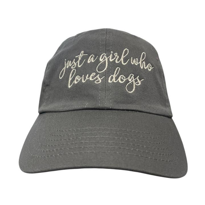 Juste une fille qui aime les chiens Casquette de baseball pour la vente par Tug Tees