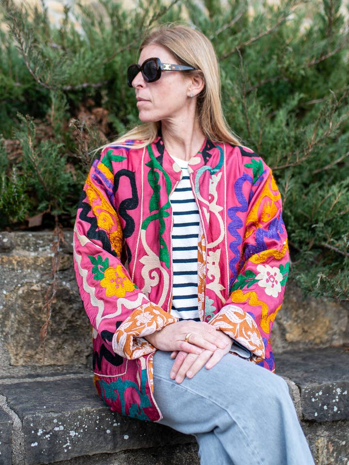 Kort Suzani-jacka för wholesale av Sanjanaandme