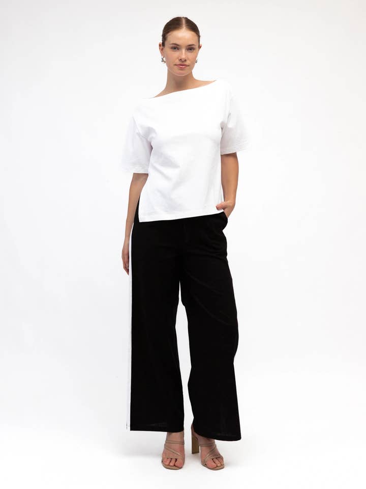 PANTALONI A CONTRASTO per la vendita all'ingrosso da parte di Global Fashion House