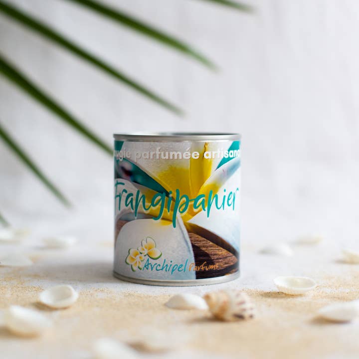 Duftlys Frangipani Blomst 240Gr for engroshandel hos Archipel Parfums