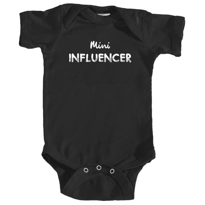 Mini Influencer Onesie för wholesale av Mini FLEX KIDS