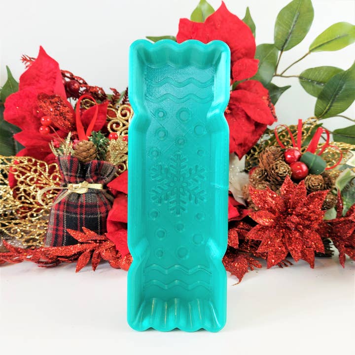 Christmas CRACKER SNOWFLAKE Bath Bomb Mould - 3D Moulds - 3D Printed Shower Steamer Mould for wholesale by Ocean Moulds