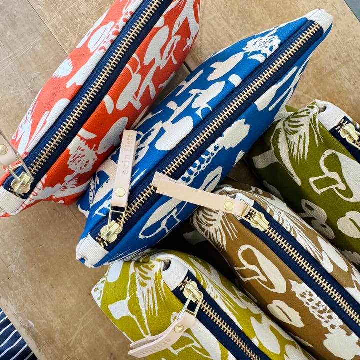 Erin Flett - Wholesale Pouch - Women's - Mushrooms Laura Pouch