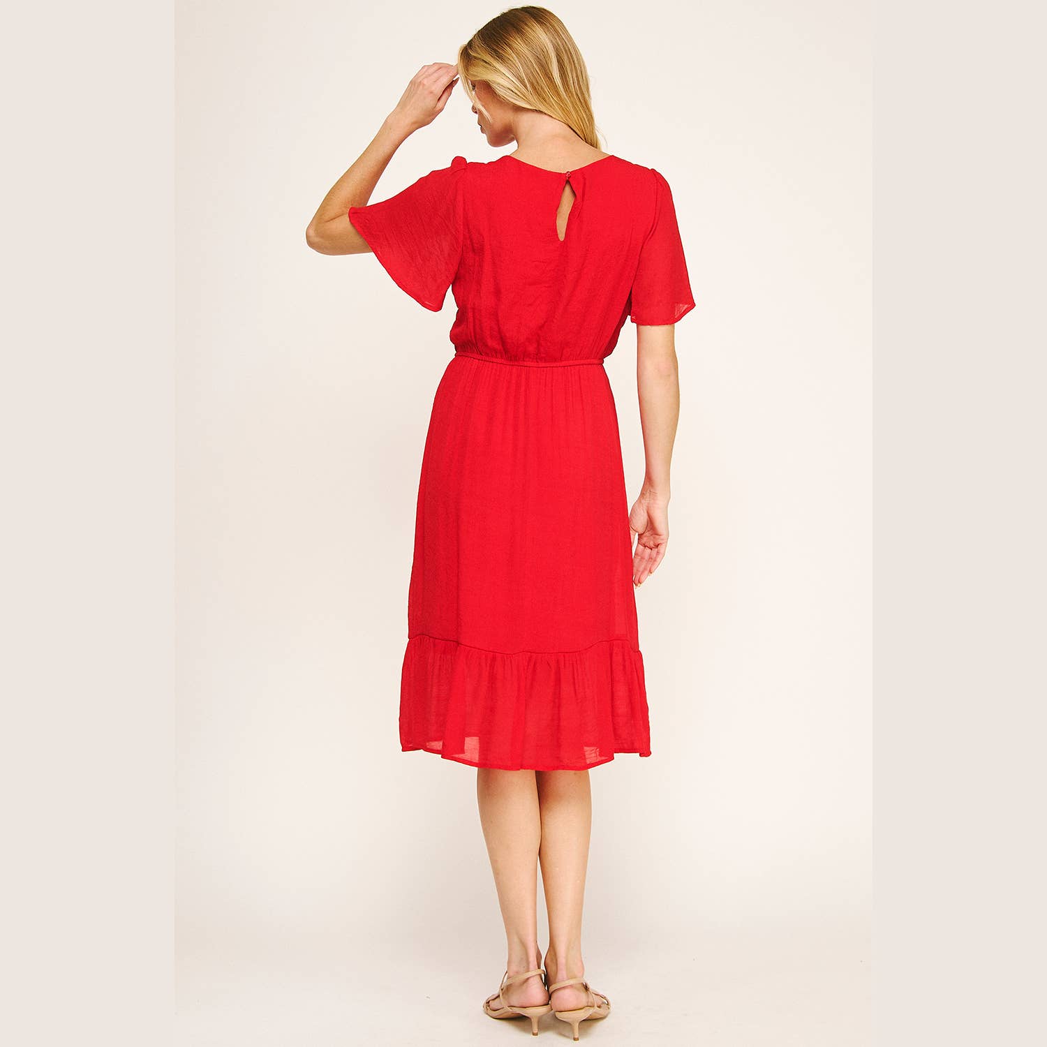 Winslow Collection - Wholesale Dress - Women's - FLUTTER SLEEVE NECKLACE DETAIL PRINTED MIDI DRESS26