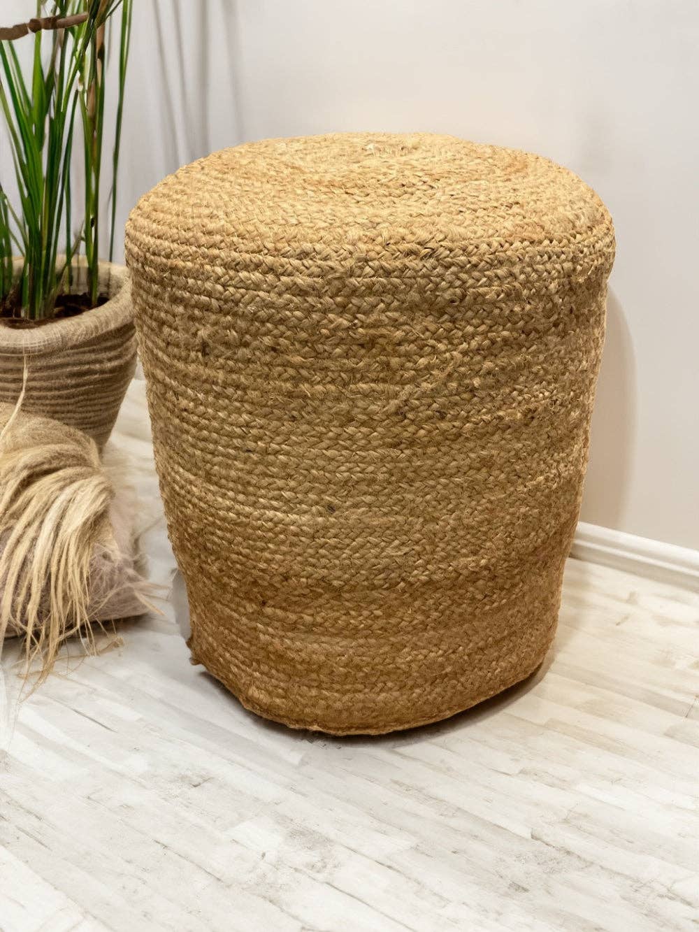 Beige Tall Jute Pouffe – Braided Natural Fibre Footstool for wholesale on Faire3
