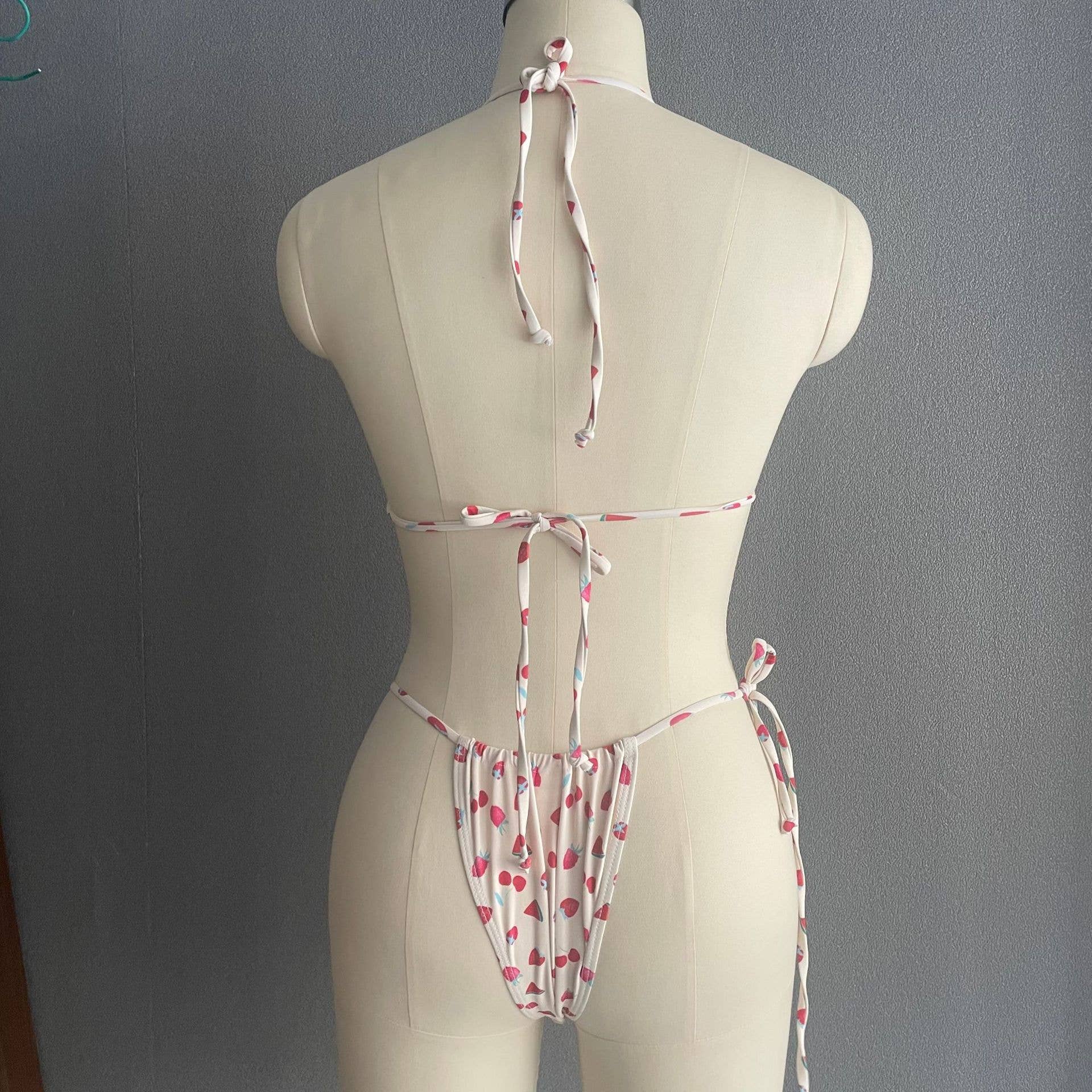 Rosa Clothing - Vente Maillot de bain deux-pièces – femme - Maillot de bain fendu à bretelles imprimé numériquement9