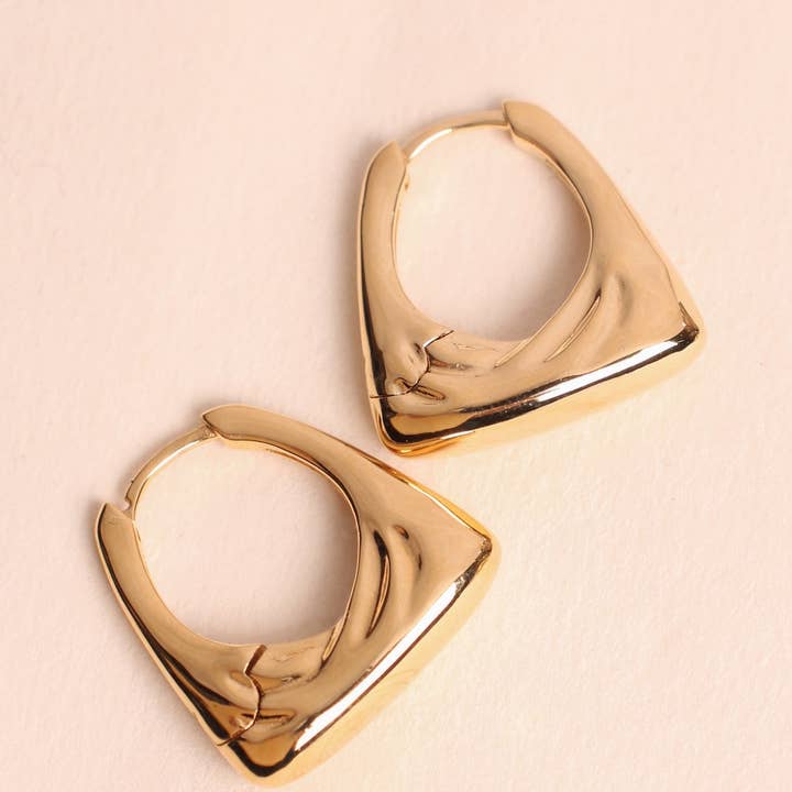 Waekura - Wholesale Hoop Earrings - Isora earrings