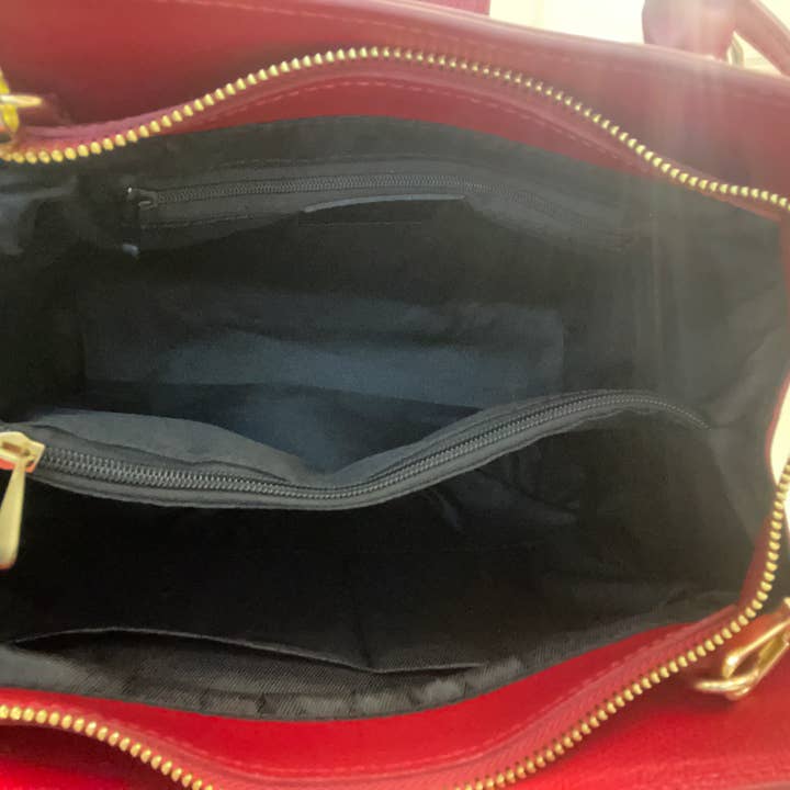 AMMA JO - Wholesale Shoulder Bag - Women's - Carlina - Italian Leather Shoulder Bag (Cherry Red)5