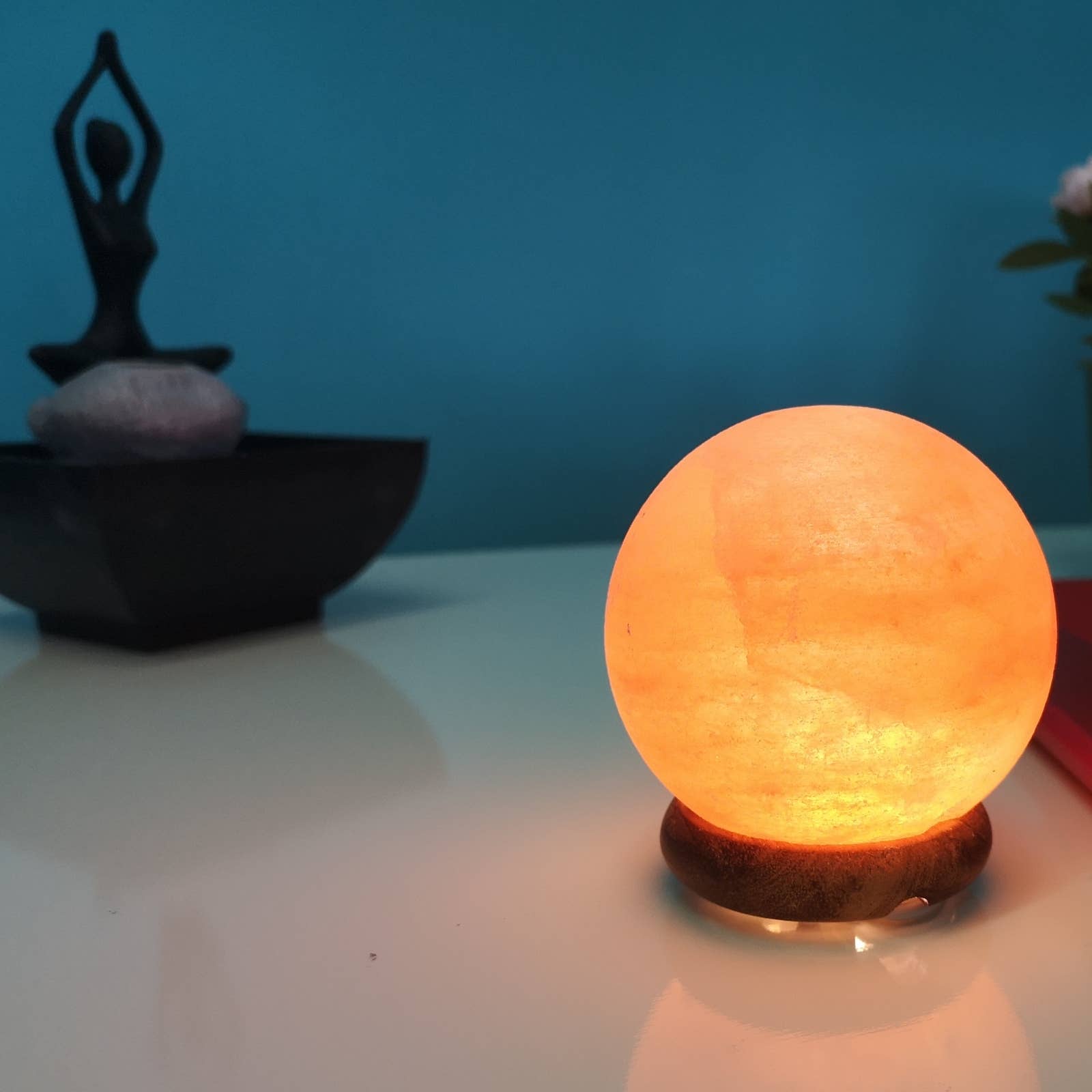 Zen'Arôme - Vente Lampes à sel - Lampe Sel de l'Himalaya Sphère sur prise USB + éclairage Led5