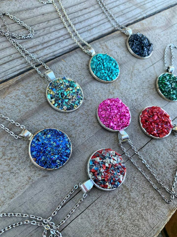 Druzy Halskæder for engroshandel hos Fierce Fringe Couture