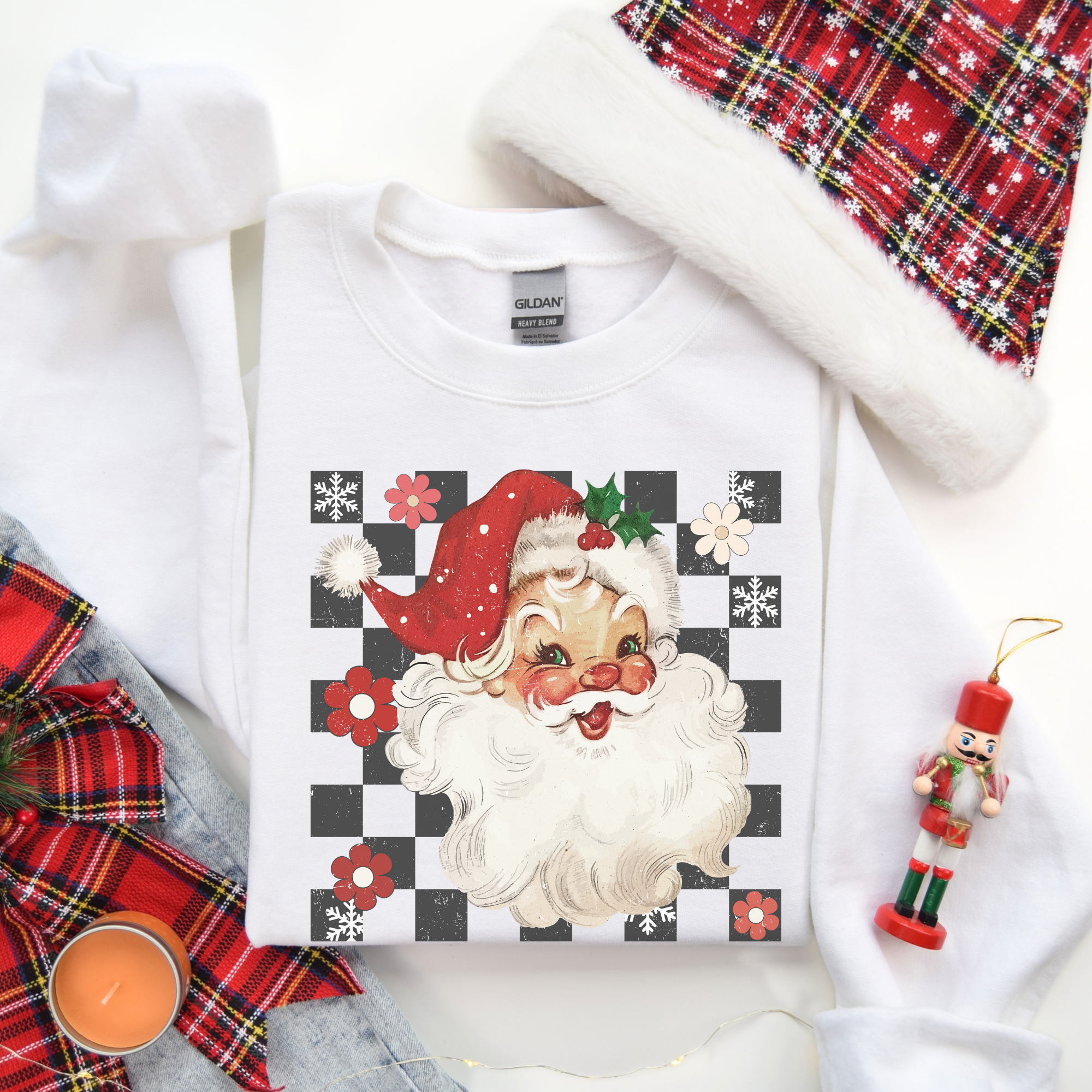 Trendznmore - Modern Graphic Apparel - Wholesale Graphic Sweatshirt - Women's - Retro Checkered Santa Claus Christmas Sweatshirt0