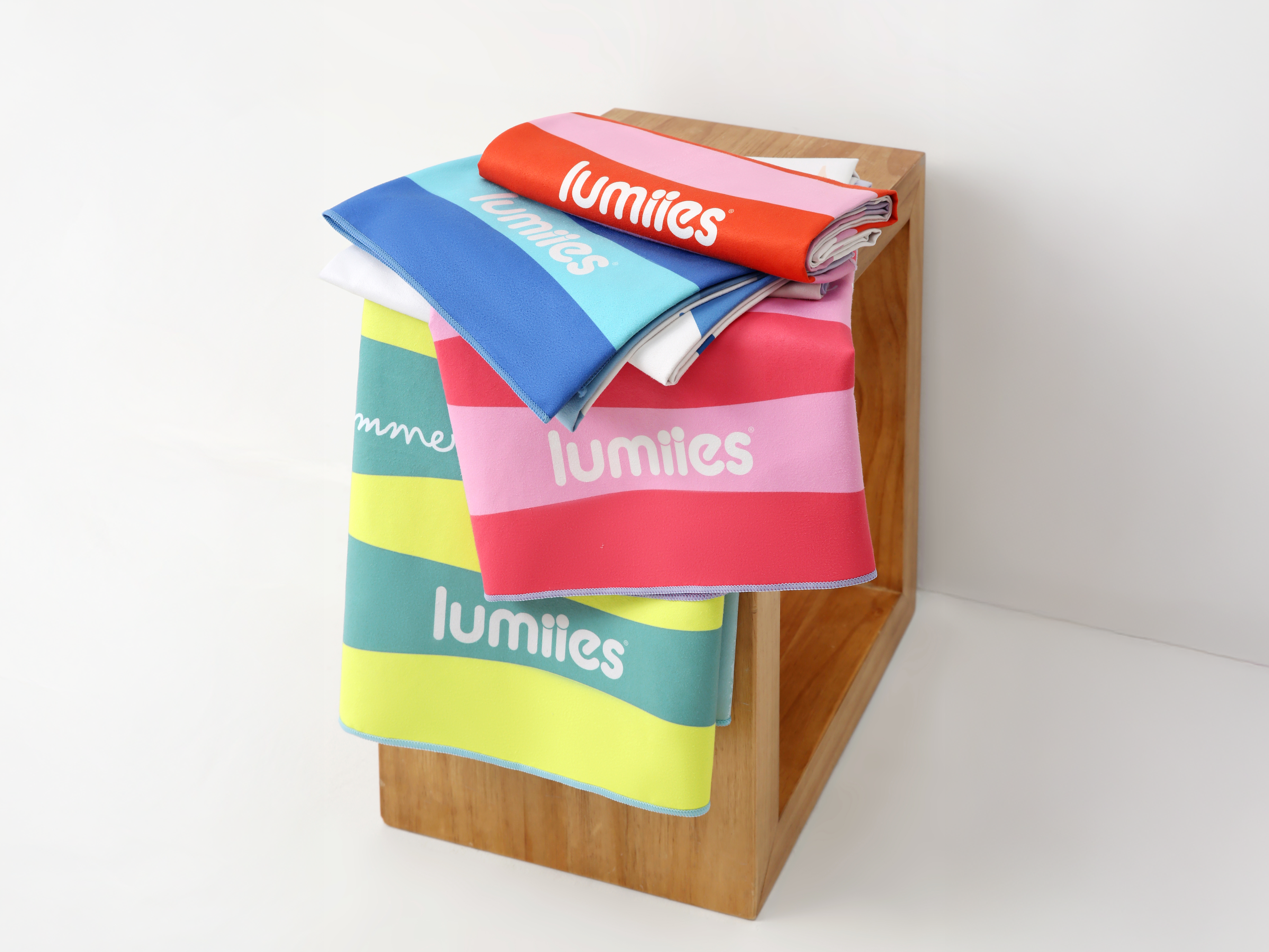 lumiies - high visibility – Großhandel Haustierhandtuch – Hund – Schnelltrocknendes Mikrofaser-Handtuch (160×80 cm) - Pudel10