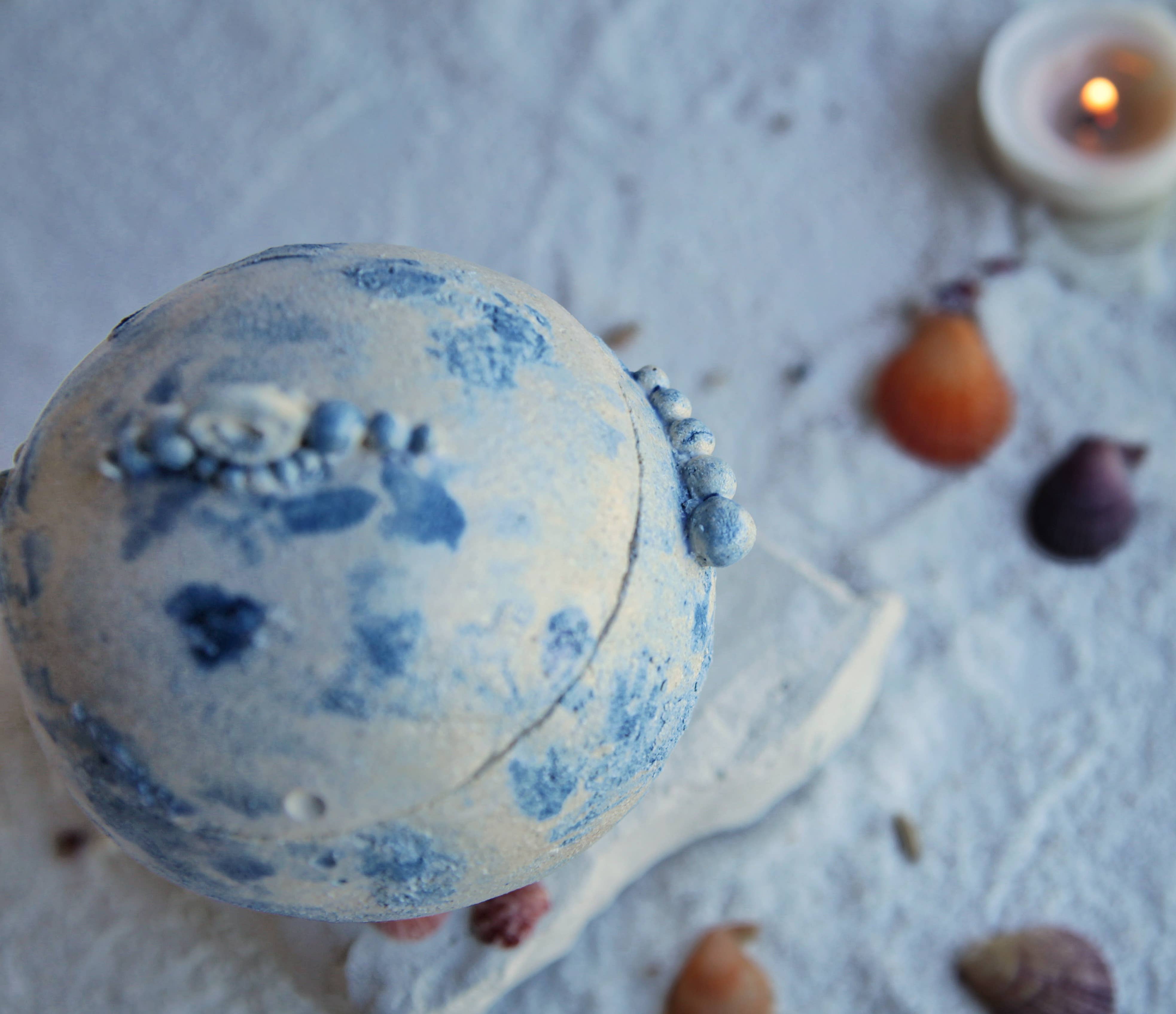 Nuria Vela Ceramica - Vente Porte-encens - Petit chaudron pleine lune1