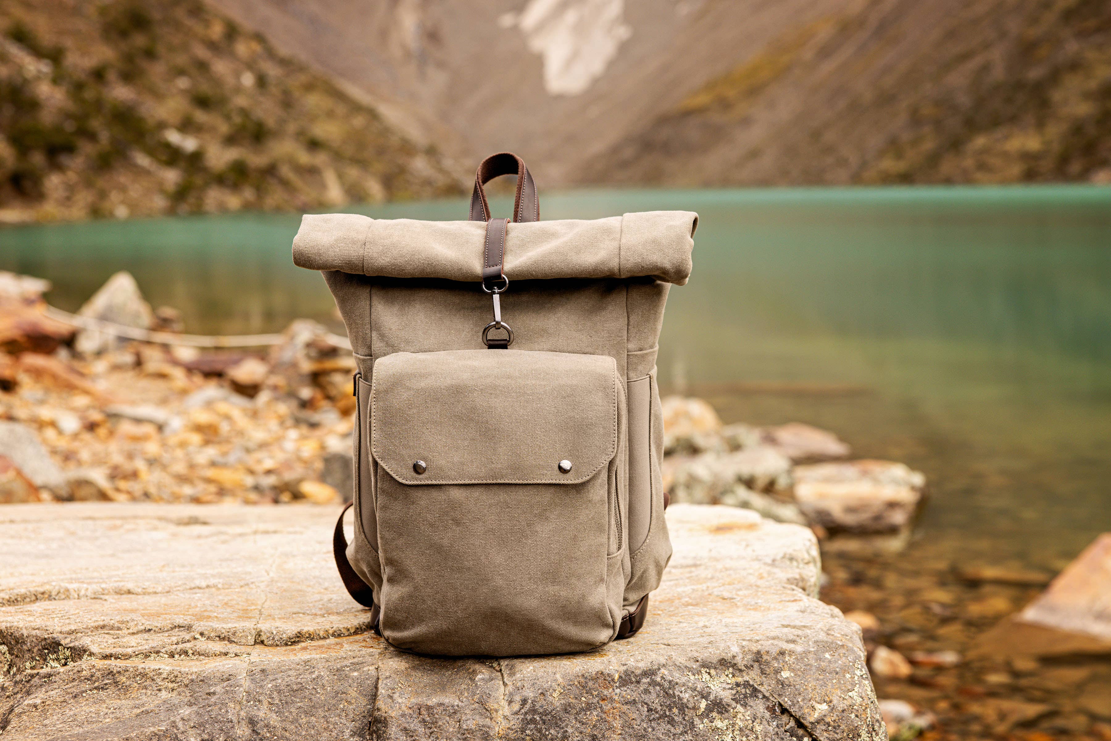 Picnic Time Family of Brands - Wholesale Cooler/Cooler Bag - Carmel Roll Top Picnic Backpack Cooler with Components12