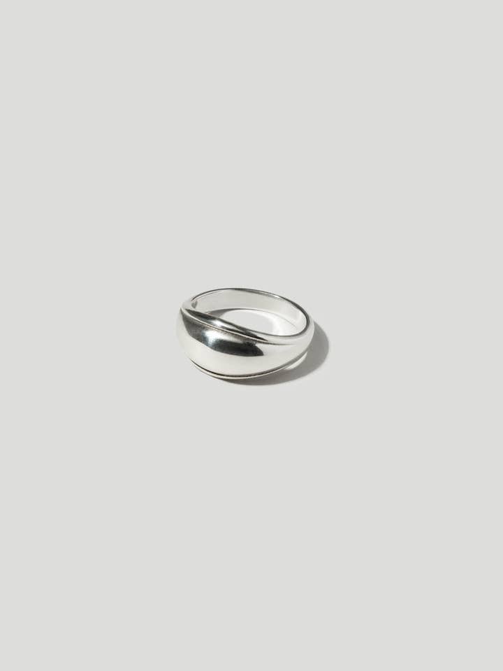 Bague Bombée Contour Argent Sterling pour la vente par Maslo Jewelry