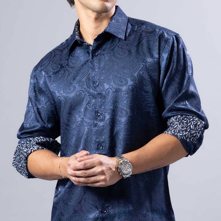 252214 - Navy Elevated Jacquard Button-Up Shirt Long Sleeve and other Purchase Wholesale blusas moda. Free Returns & Net 60 Terms on Faire trending on Faire.