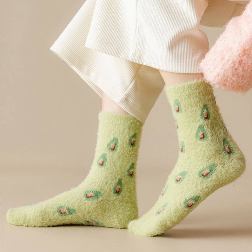 JOSSLYN by wall to wall - Wholesale Socks - Women's - WARM CHINLON SOFT FLEECE FUZZY SOCKS | 40S020537