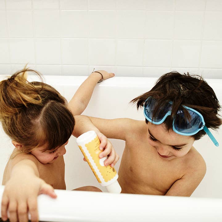 CARELIA NATURAL CARE - Wholesale 2-in-1 Shampoo & Body Wash - Baby - SHAMPOO AND MILD BODY WASH1