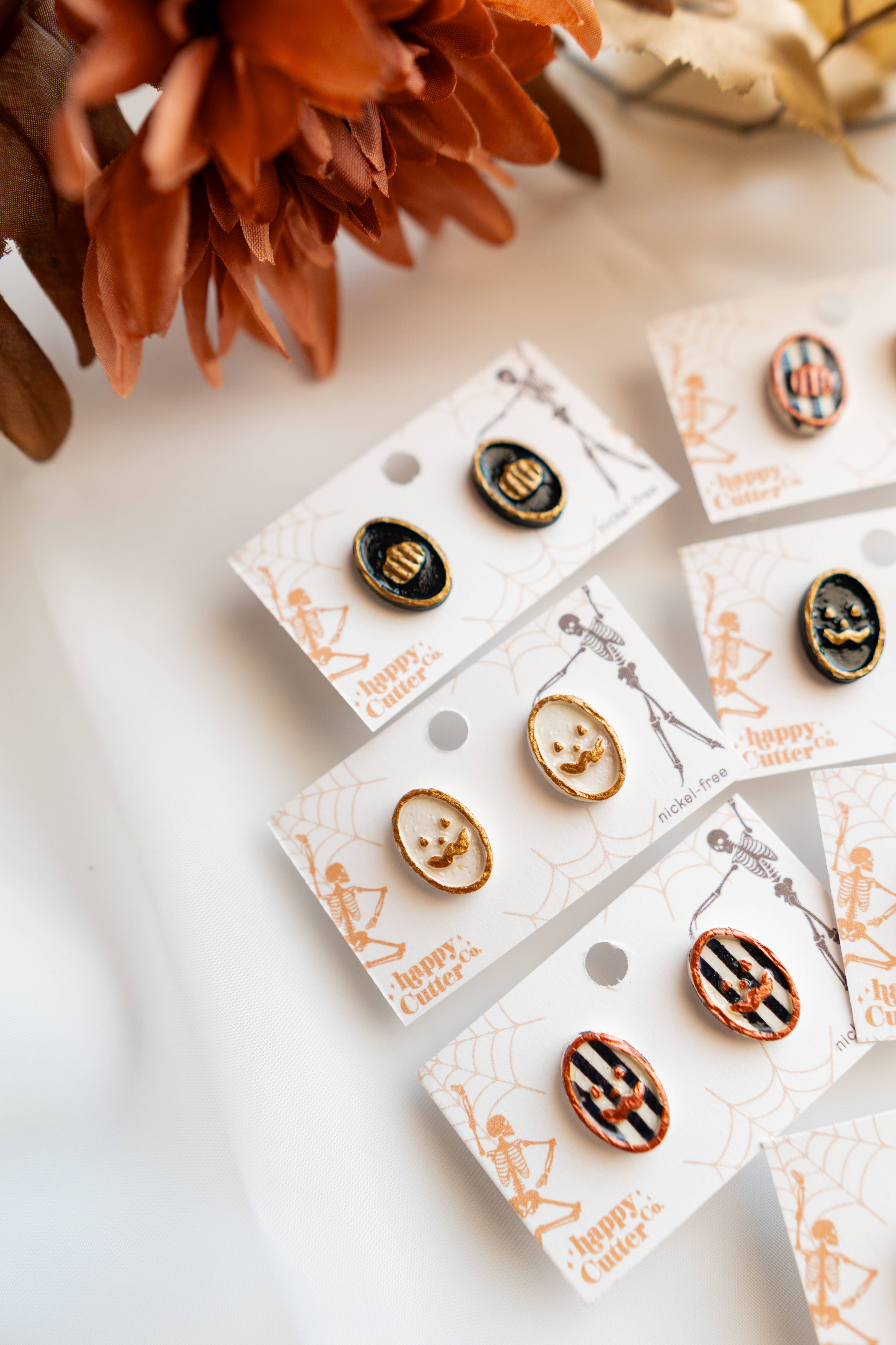 Happy Cutter Co - Wholesale Stud/Post Earrings - Halloween Stud Earrings | Cute Oval Halloween Accessories11